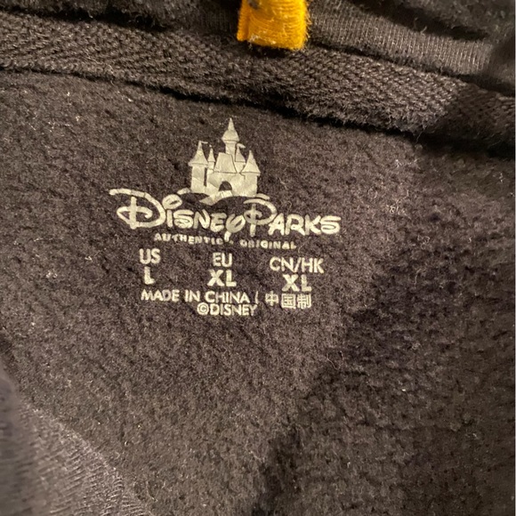 Shanghai Disneyland The Lion King zip up - Picture 4 of 4